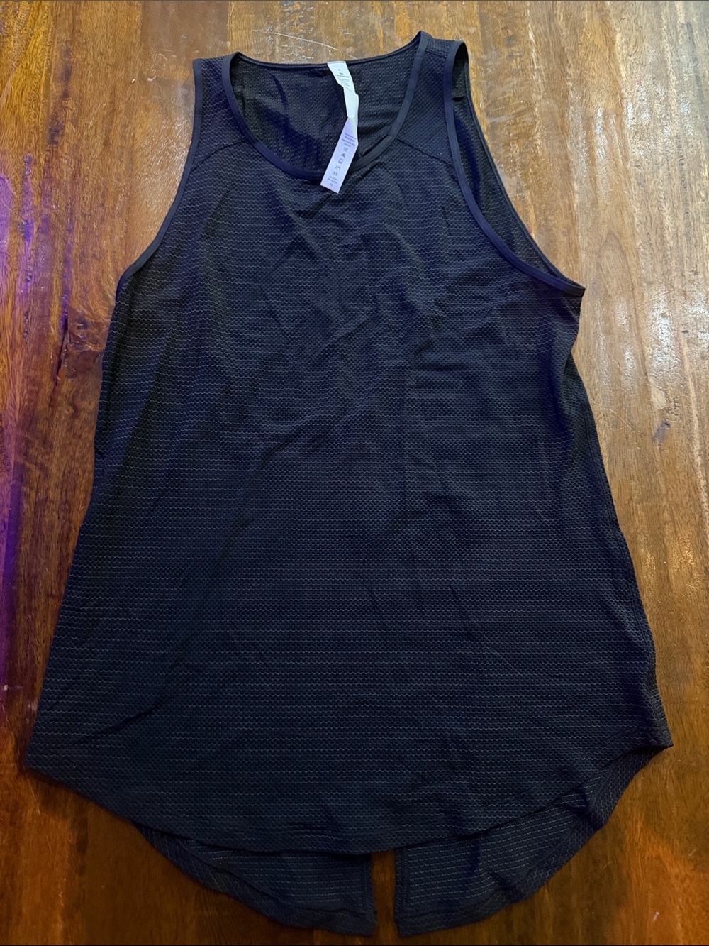lululemon athletica Black Keyhole Tie Back Tank Built NWOT